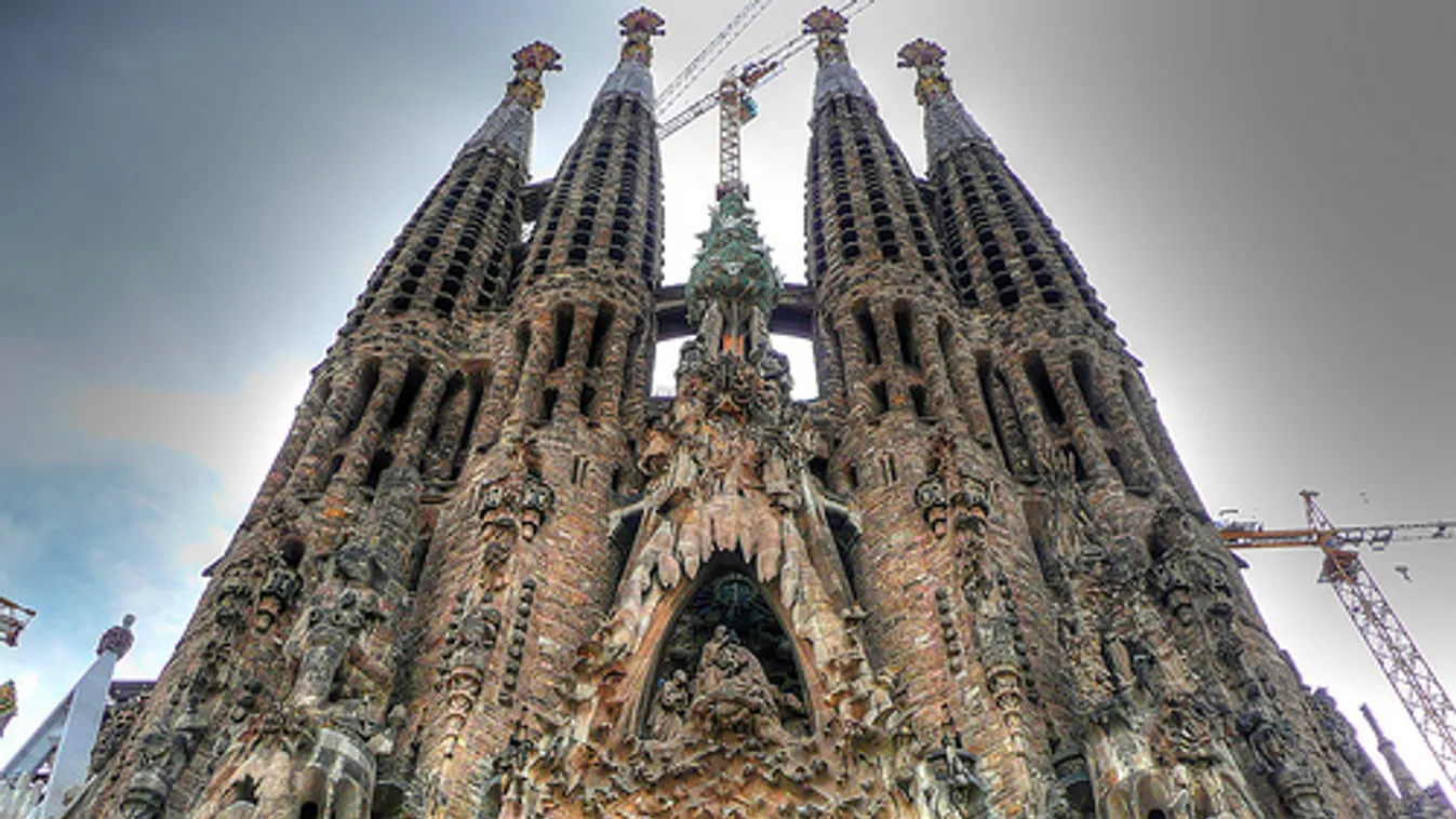 A Sagrada Família volt a célpont