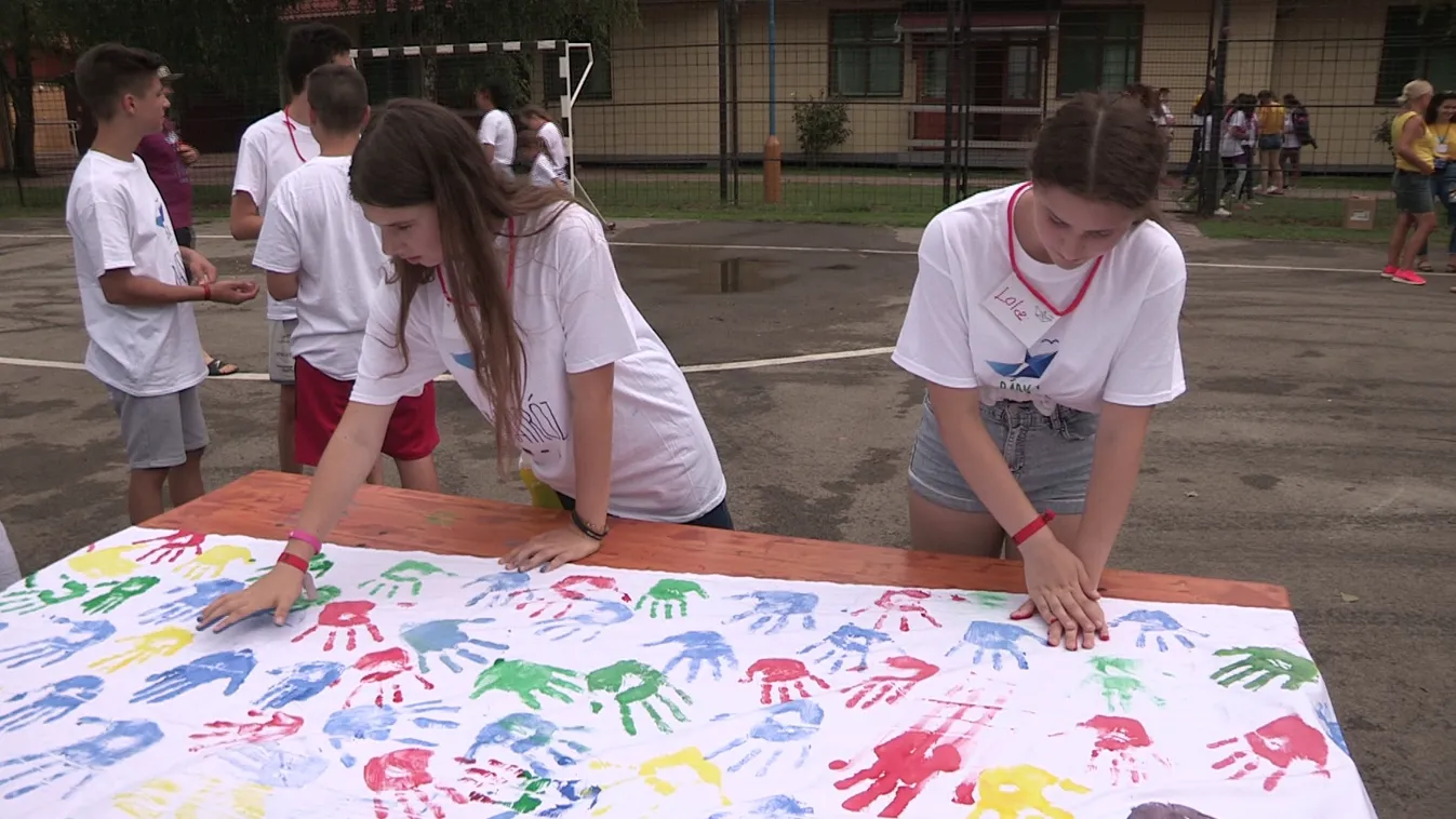 Csaknem ezer gyerek vehet részt a református Bárka táborban