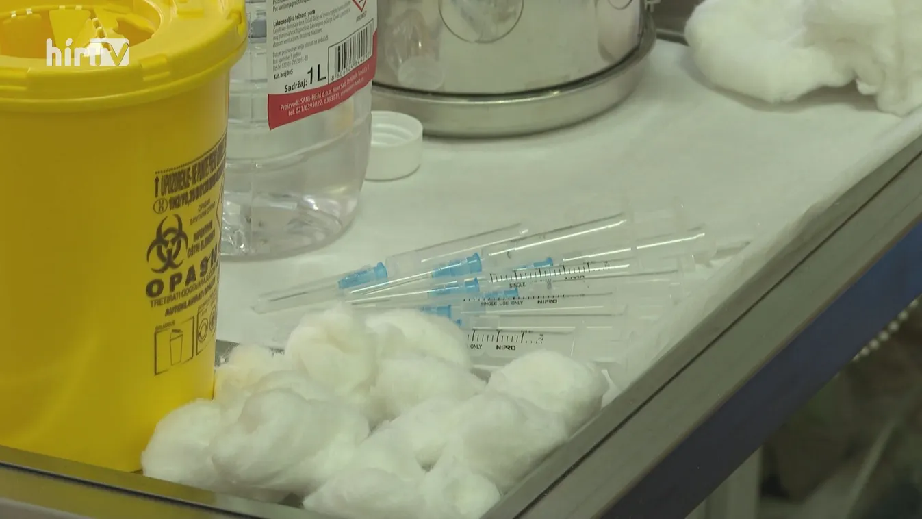 Szabadkán megkezdődött a tömeges újraoltás a kínai vakcinával