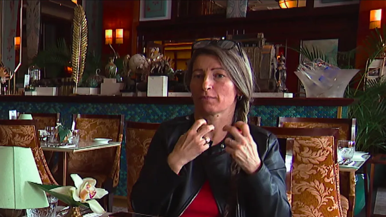 Radar -  Jelnyelven is lehet rendelni + videó