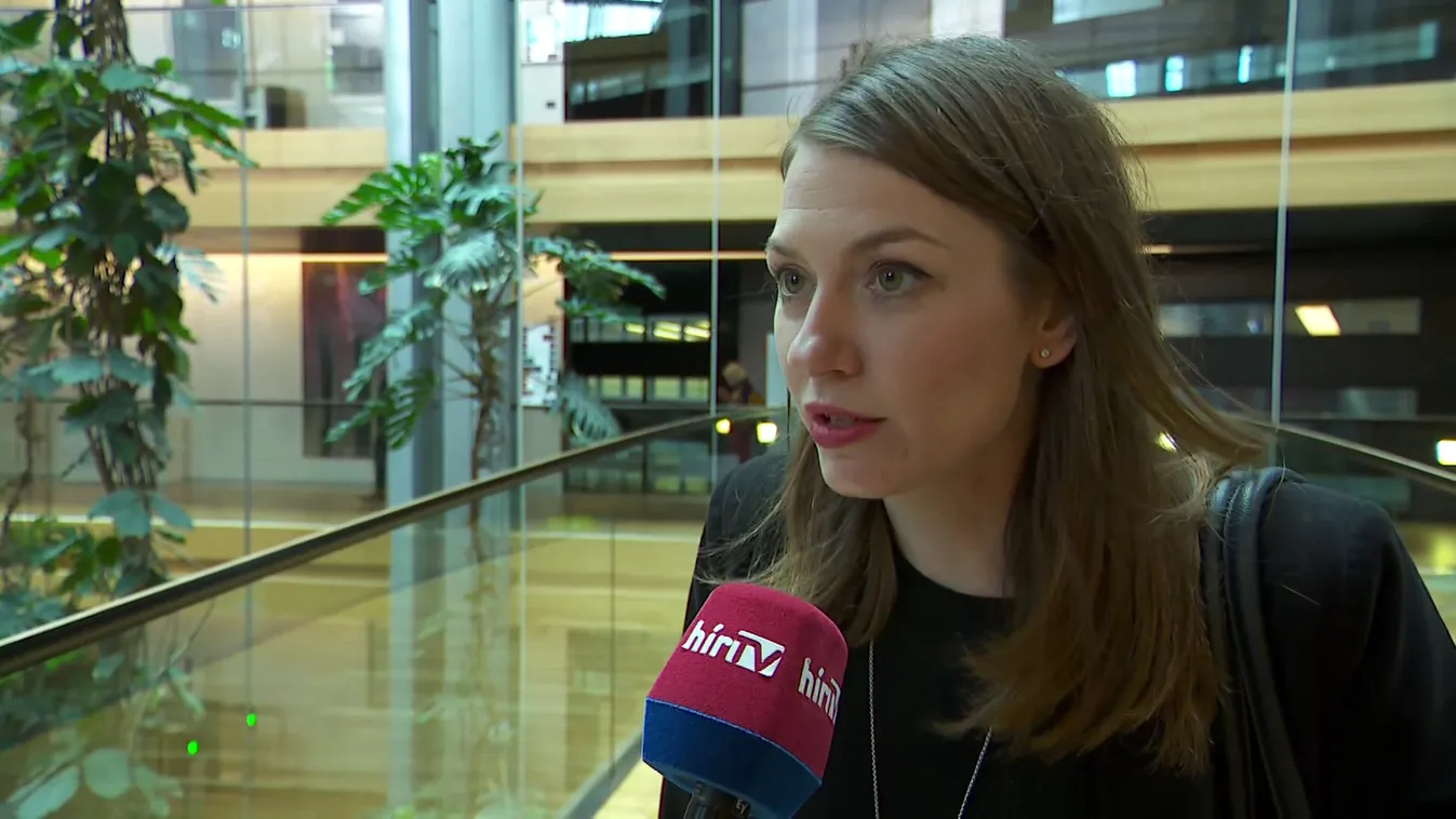 Feljelentené az Európai Bizottságnál a magyar kormányt Donáth Anna