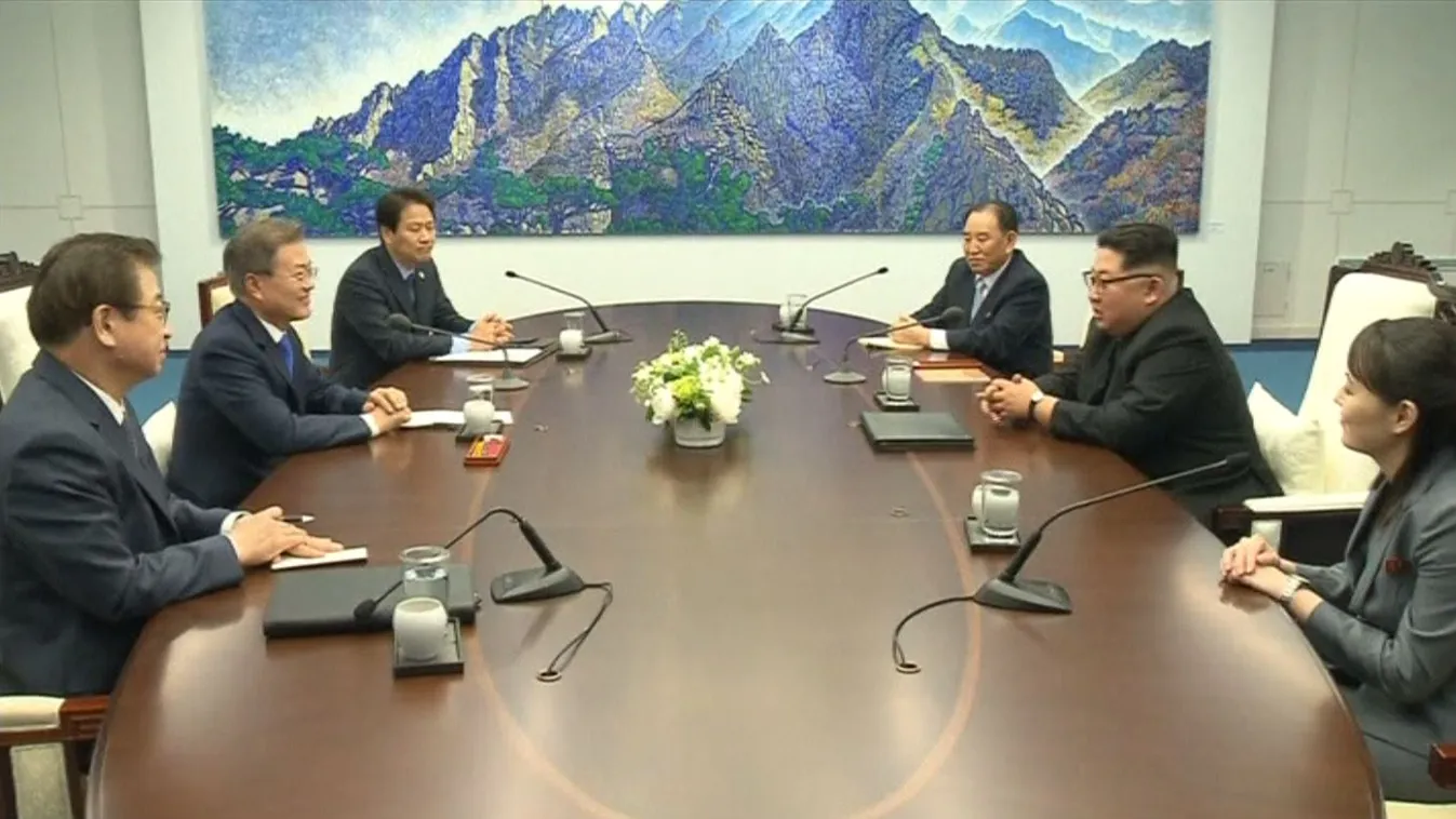 Történelmi találkozó: Észak- és Dél-Korea vezetői ültek egy asztalhoz