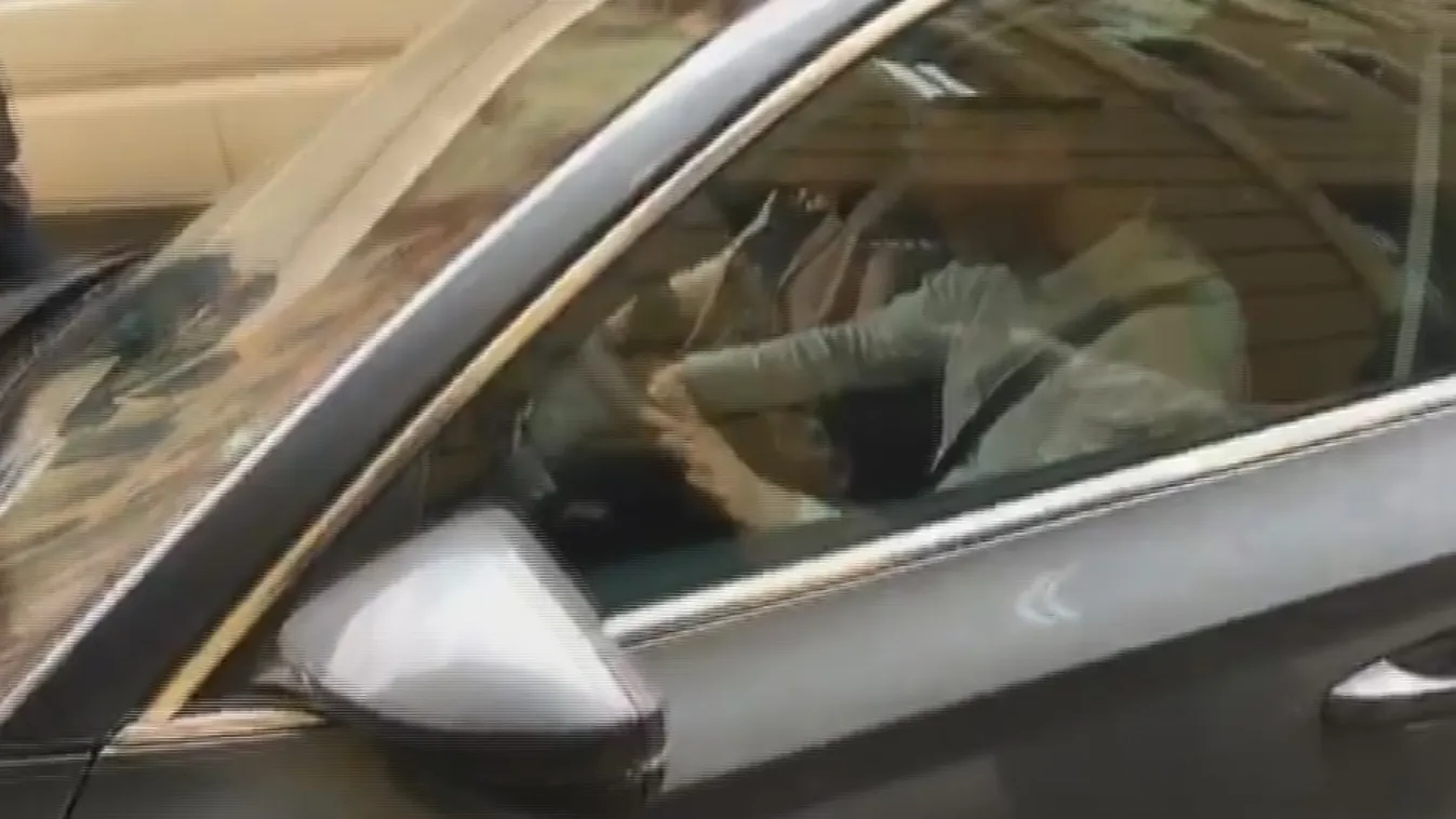 A biztonsági őrt hibáztatják Kósa kocsijának sérüléséért