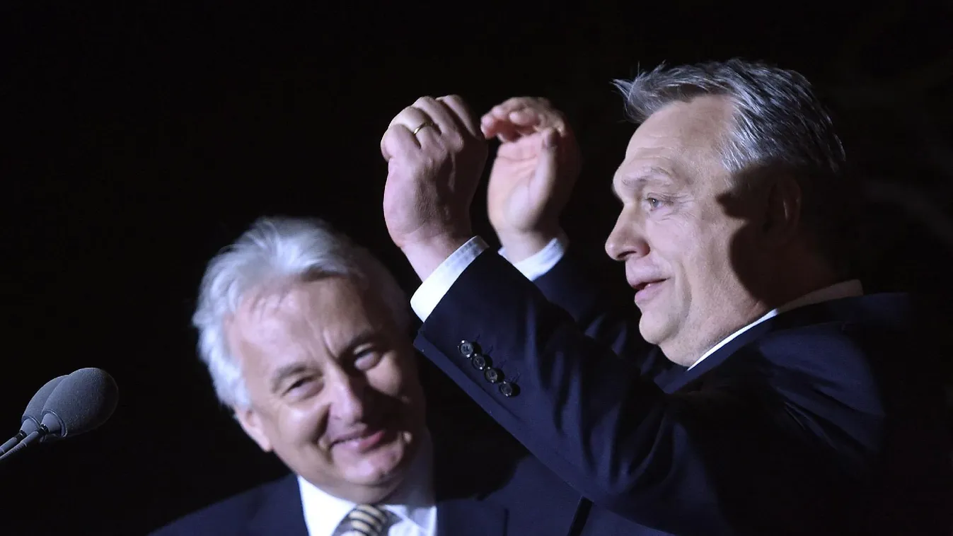 Orbán üzent a választóknak: kezdjetek el élni!