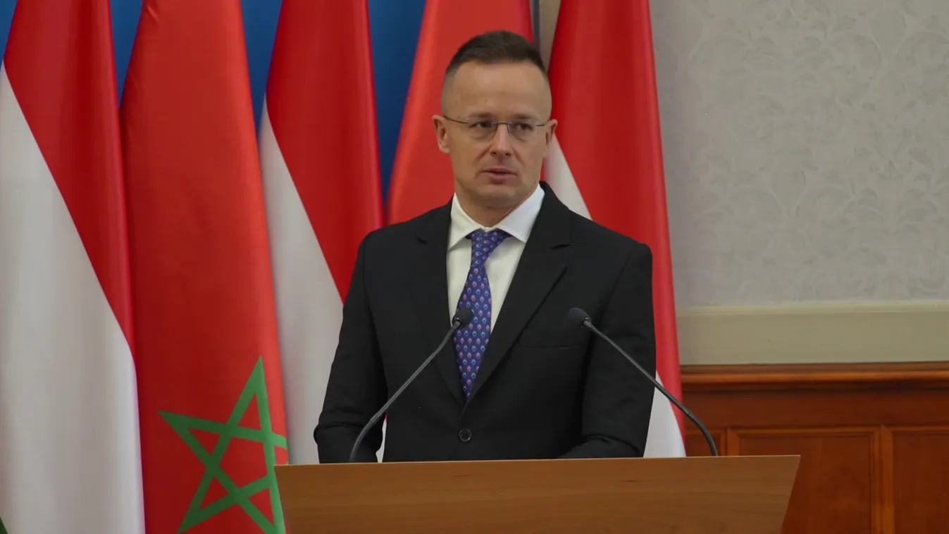 Szijjártó Péter: Világszerte köztudott a magyar felsőoktatás minőségének javulása