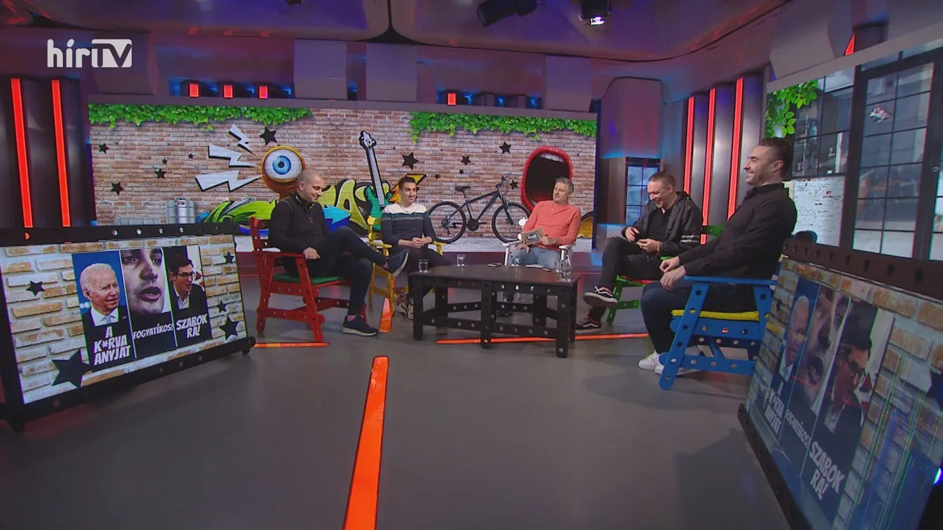 Troll: Karácsony minden egyházba szeret belerúgni