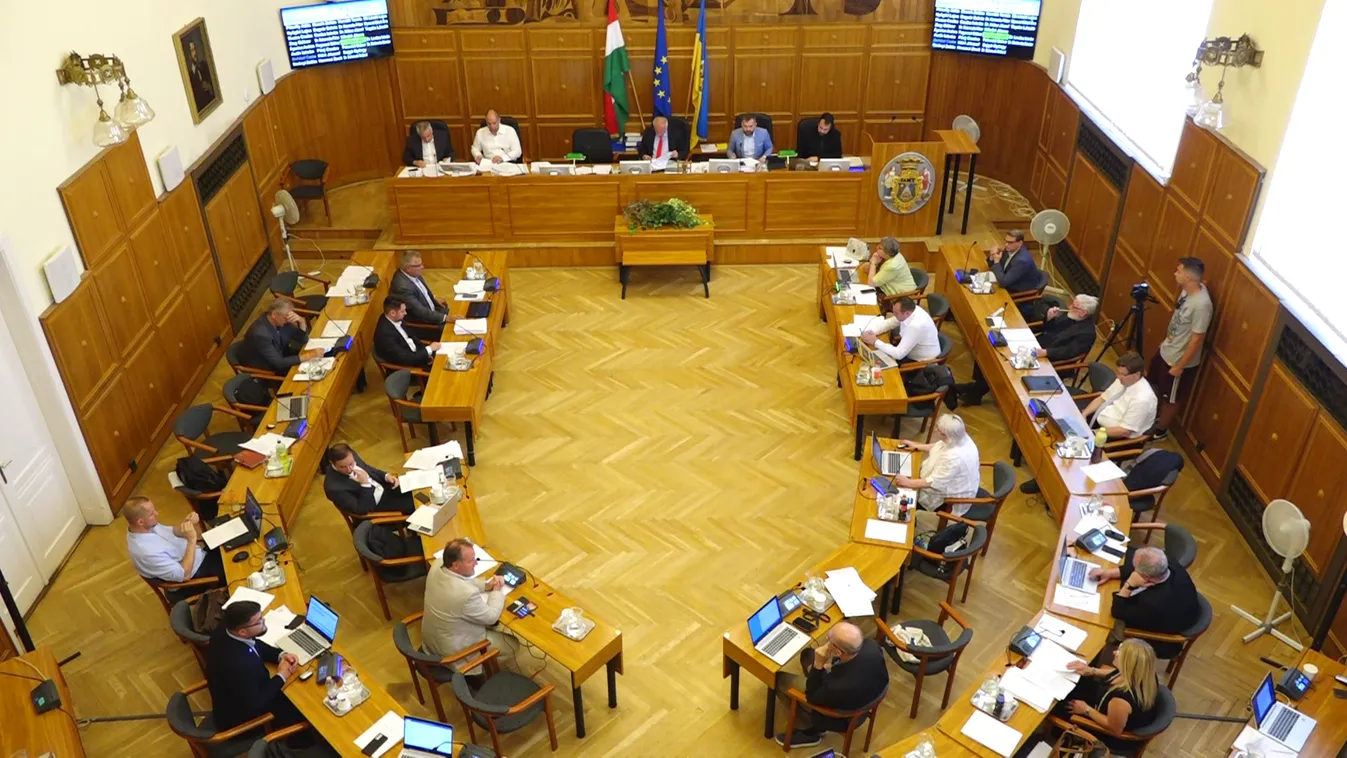 Több mint 300 millió forintot kapott központi forrásból Pécs