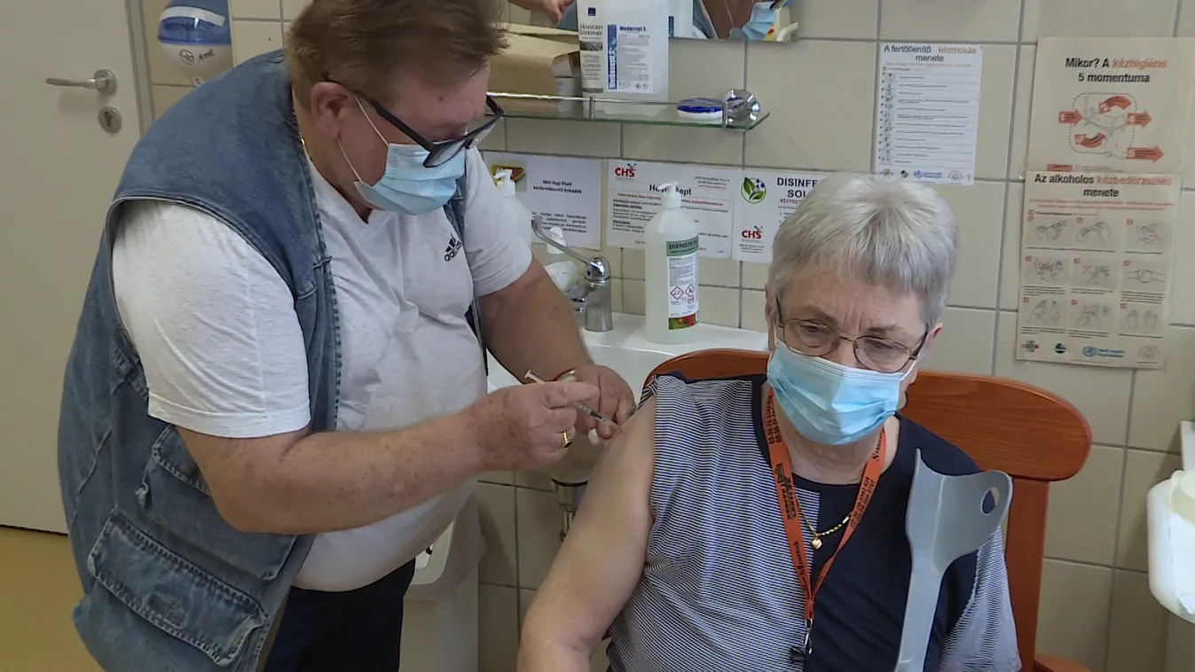 Már 20 ezren foglaltak időpontot a harmadik oltásra és négyezren meg is kapták