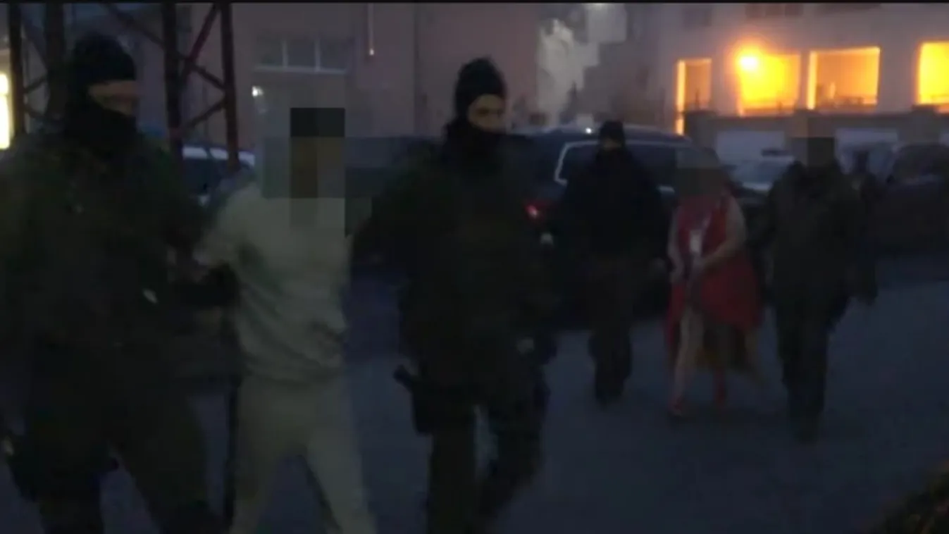 Kábítószer-kereskedelemmel gyanúsítanak egy abonyi családot