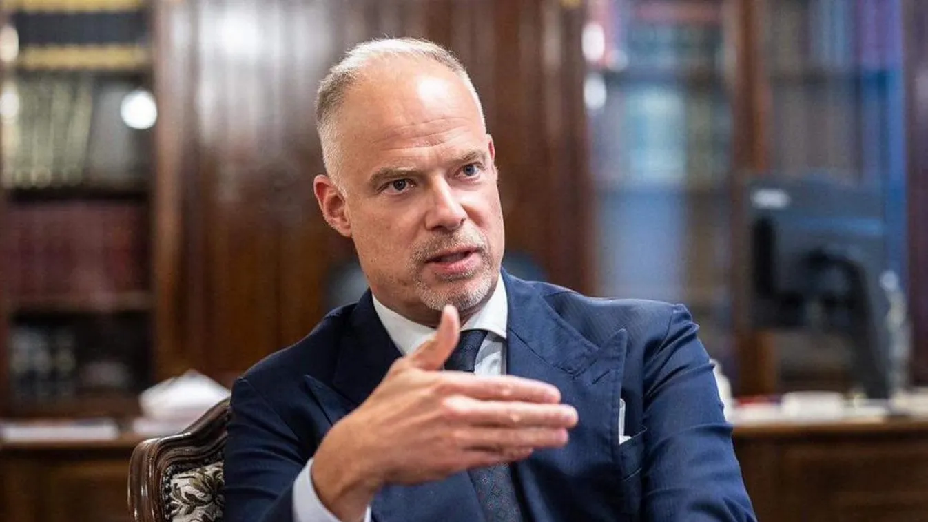 Szalay-Bobrovniczky Kristóf: több mint kétezren csatlakoztak a területvédelmi tartalékosokhoz