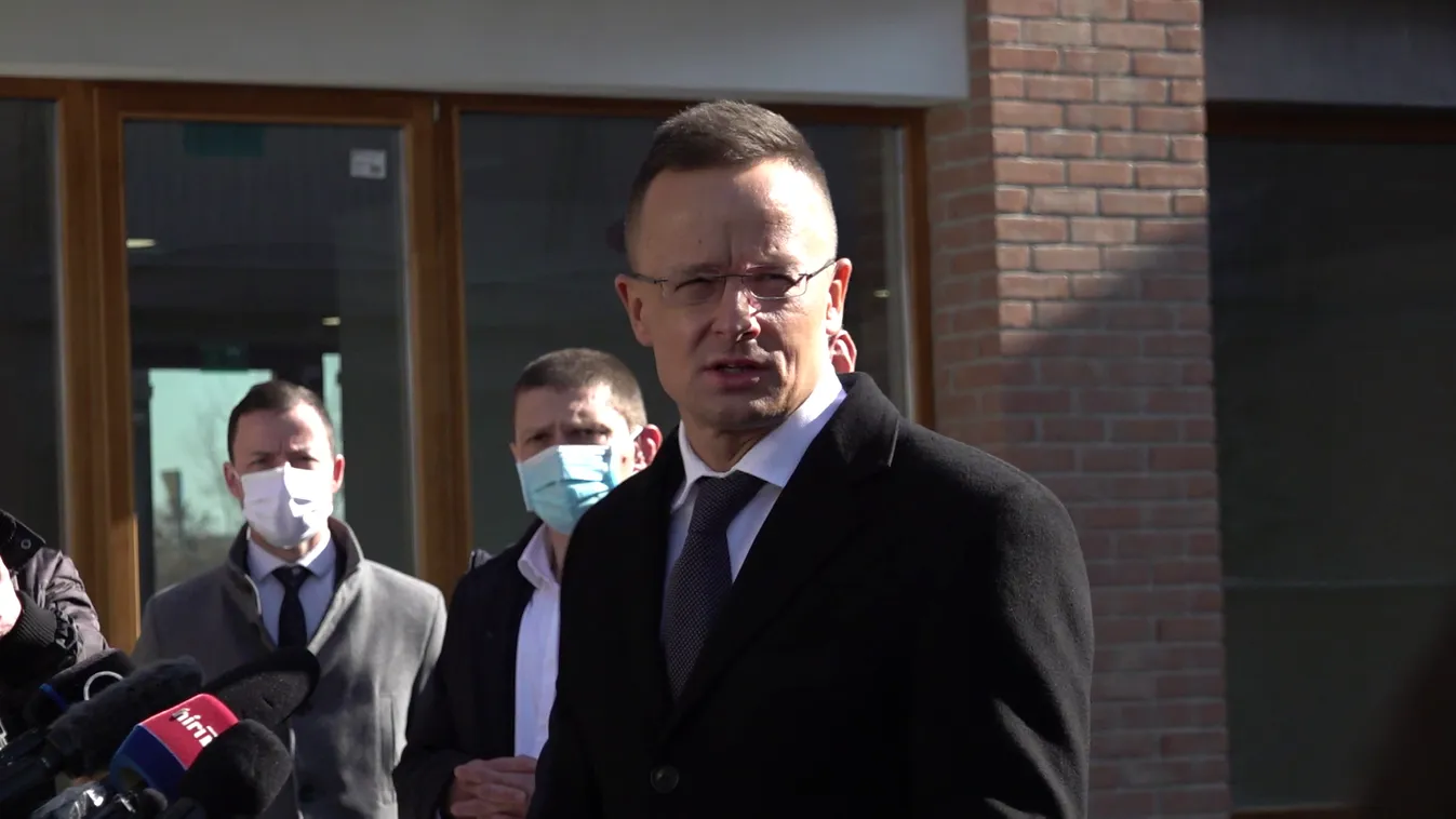 Szijjártó Péter: Sorsdöntő szavazás előtt áll a magyarság