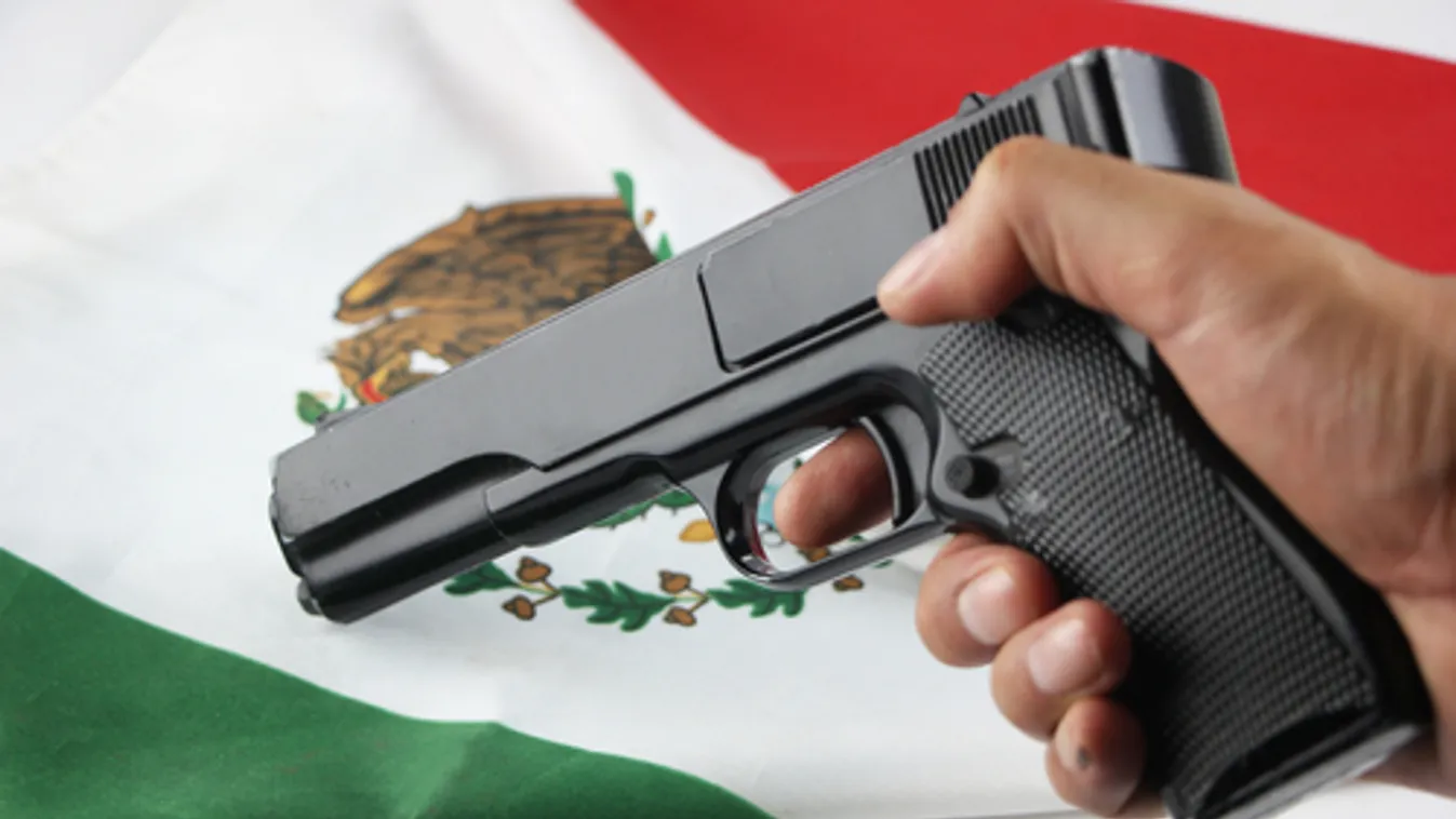 Megtámadták és megsebesítették a mexikói főváros rendőrfőnökét, ketten meghaltak