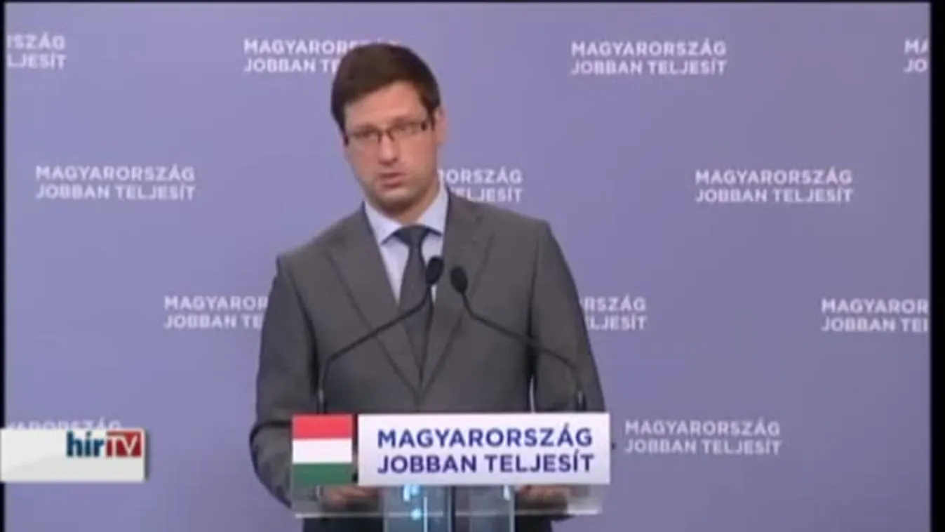 Gulyás: Nincs szükség alaptörvény-módosításra