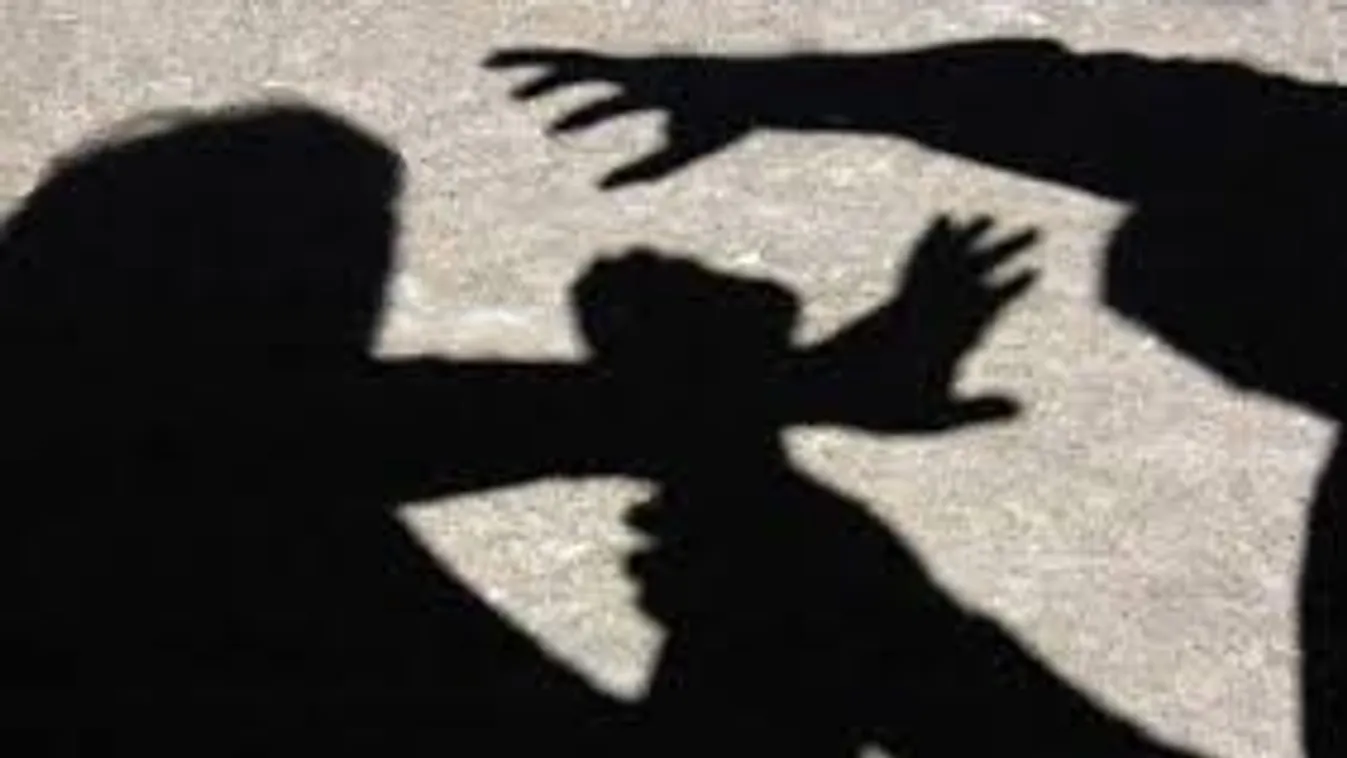 Afgán menekült bántalmazott egy párt a Keleti pályaudvarnál