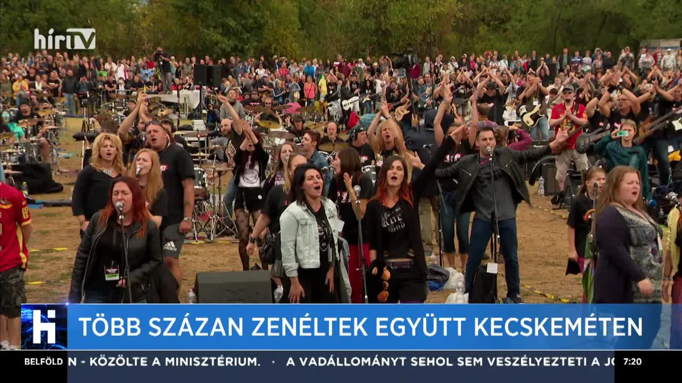 Több százan zenéltek együtt Kecskeméten