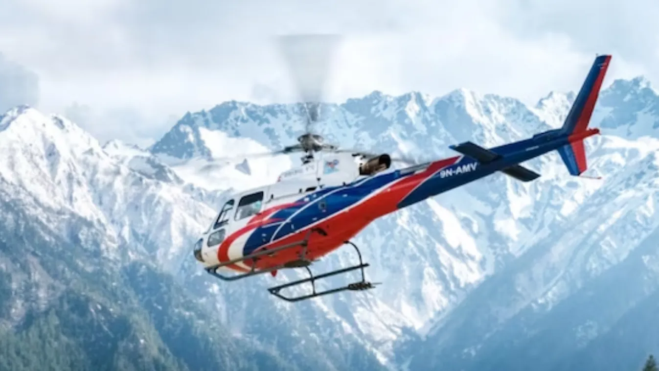 Lezuhant egy helikopter a Mount Everest közelében, nincsenek túlélők