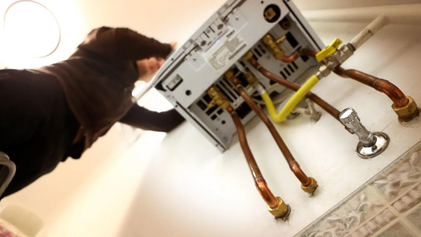 Tóth: Minden család zsebéből hetvenezer forintot húzott ki a Fidesz