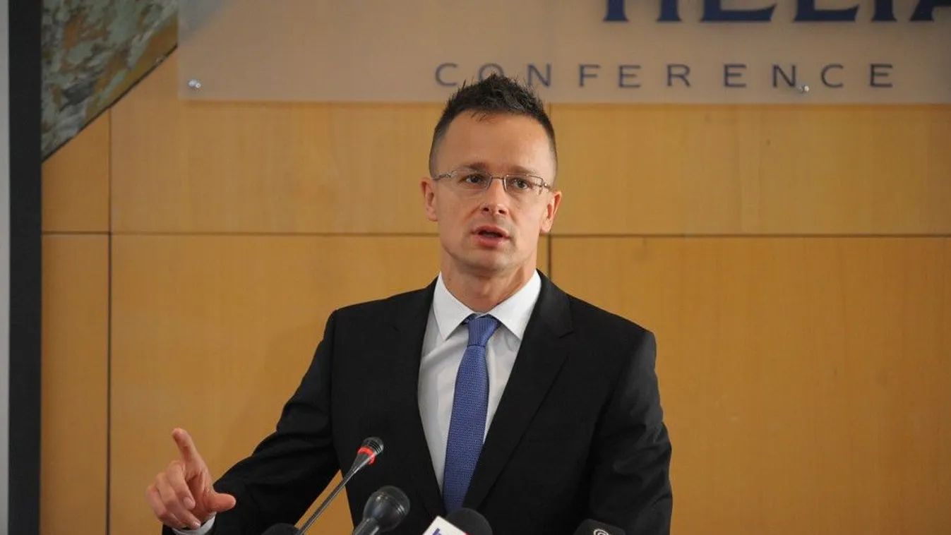 Szijjártó: Elfogadhatatlan, hogy Romániában visszalépés történik a nemzeti közösségek jogaiban