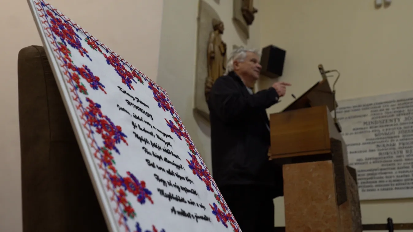 Radar - Körbeölelt Himnusz