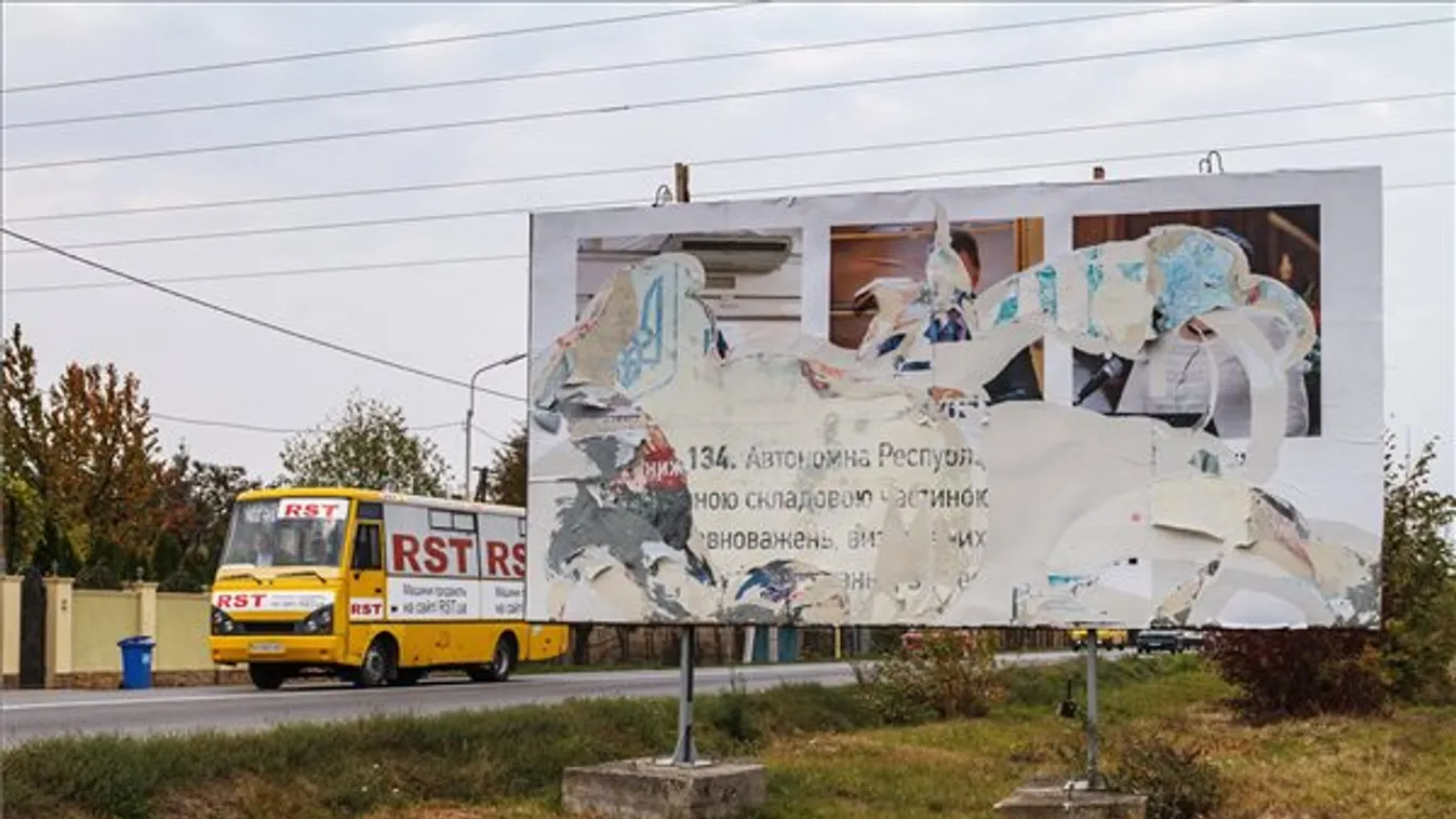 Magyarellenes plakátok: a kormányzó az oroszokra mutogat