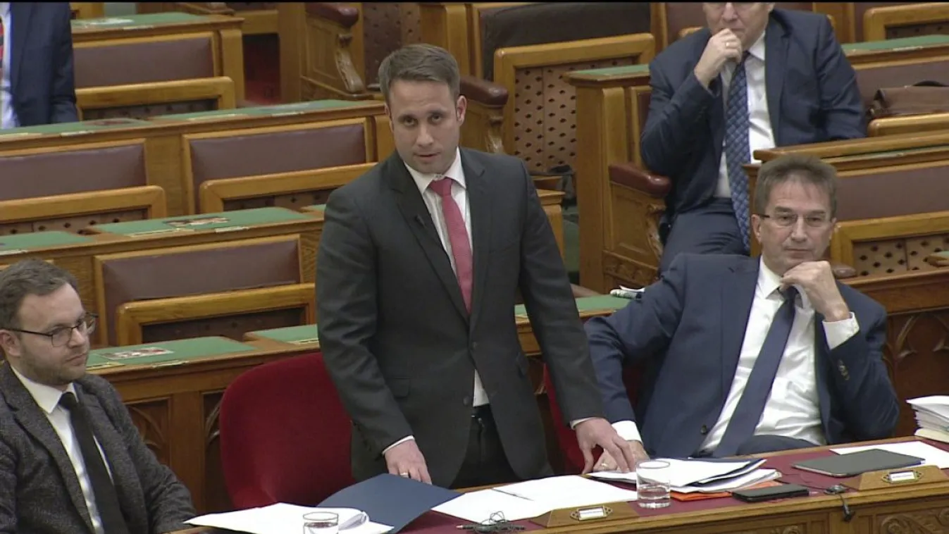 Dömötör Csaba: A terheket közösen kell viselni