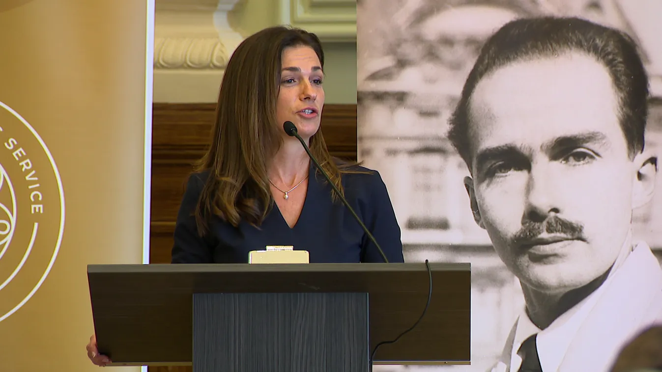 60 éve írta alá az Élysée-szerződést a Francia Köztársaság és a Németországi Szövetségi Köztársaság