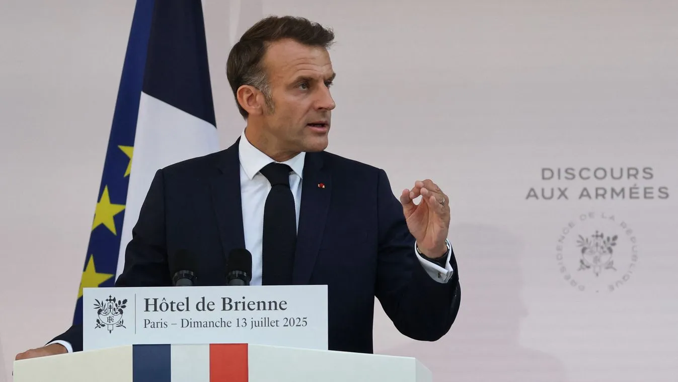 Macron szerint 1945 óta nem volt ekkora veszély