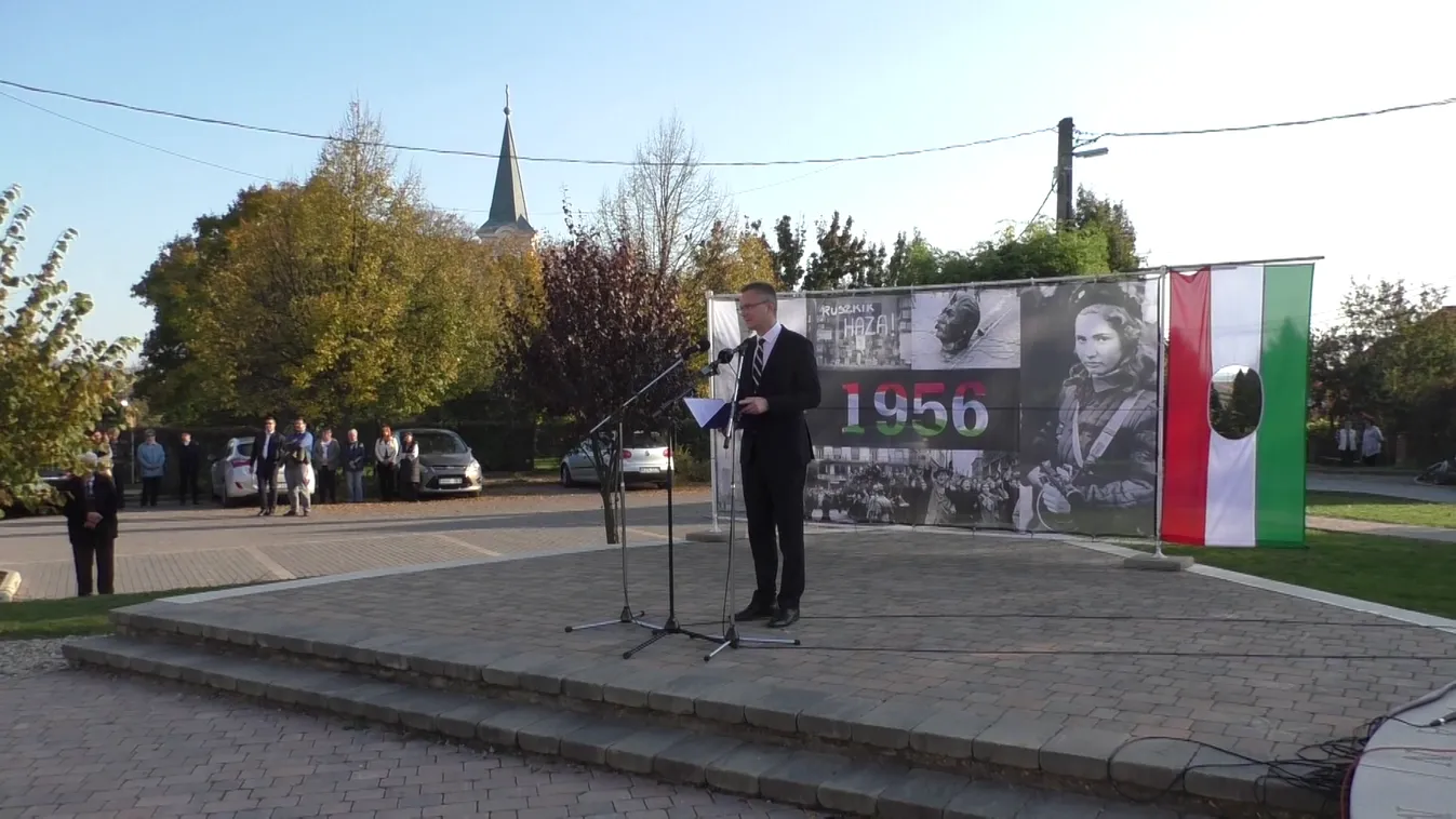 Rétvári: 1956-ban egy szabad, független és szuverén Magyarországért küzdöttek + videó