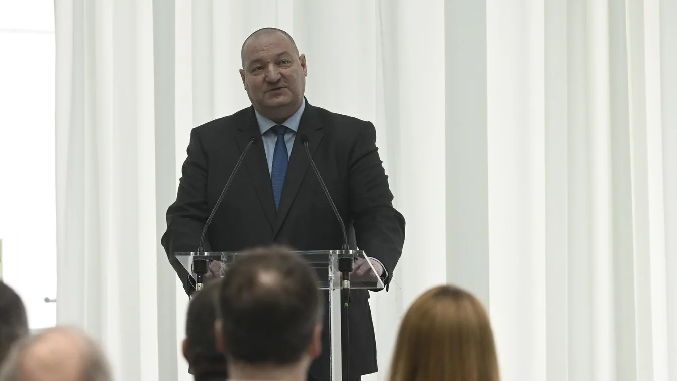 Németh Szilárd: Egy brüsszeli bábkormány a rezsicsökkentés végét jelentené