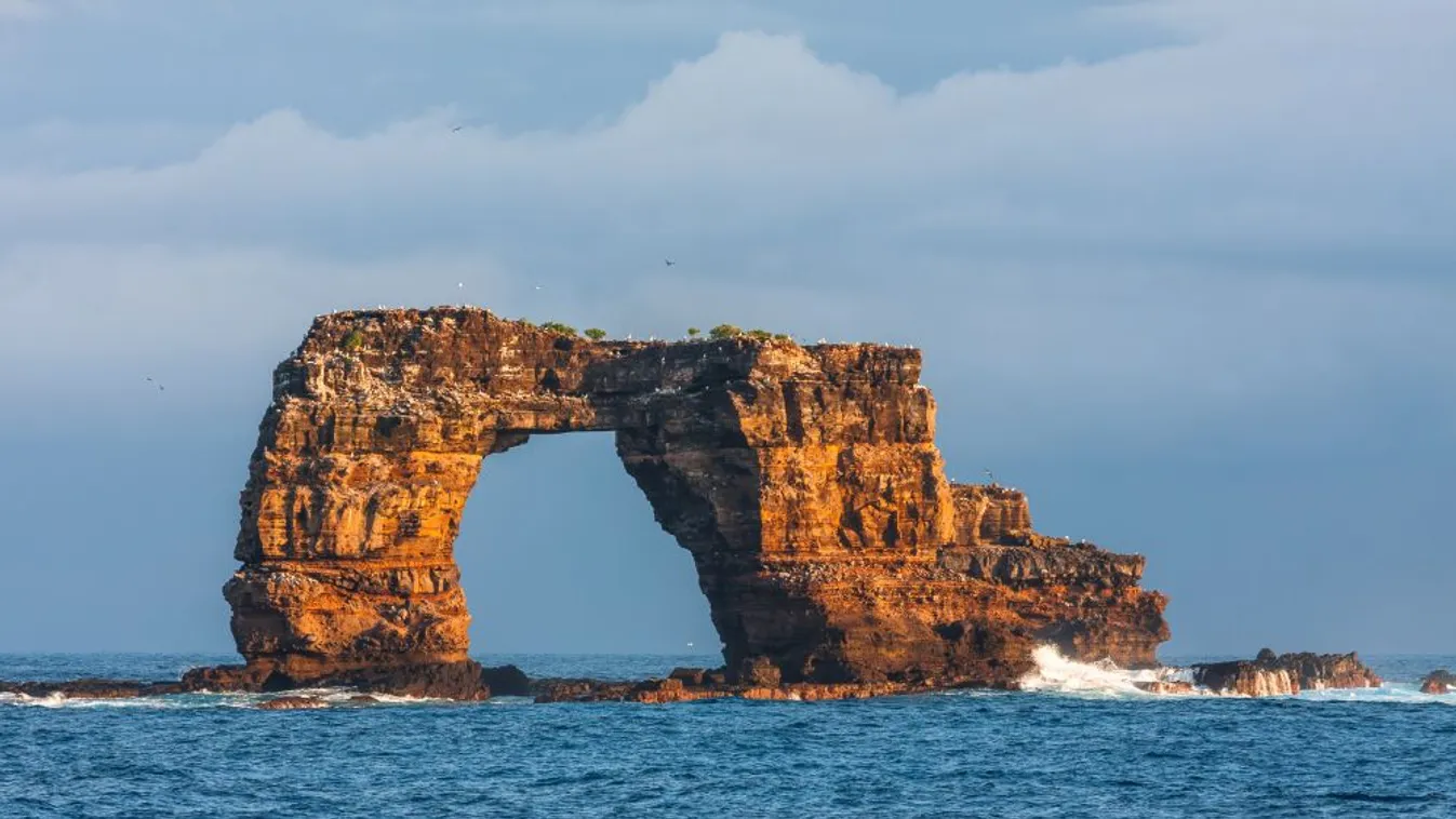 Összeomlott a Darwin-boltív a Galápagos-szigeteken
