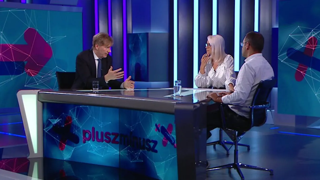 Plusz-mínusz: A szavazóknak nincs valódi beleszólásuk az előválasztásba