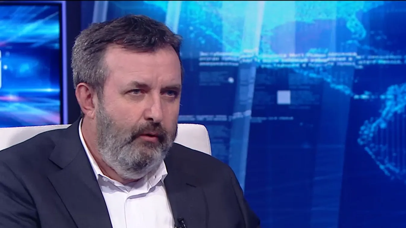 Palkovics László: Nem jöhetnek használt akkuk  az országba + videó