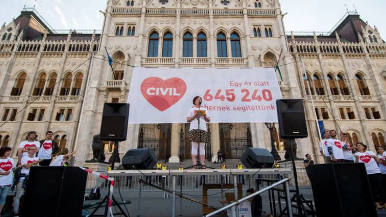 NGO-k segítették az ellenzék kampányát