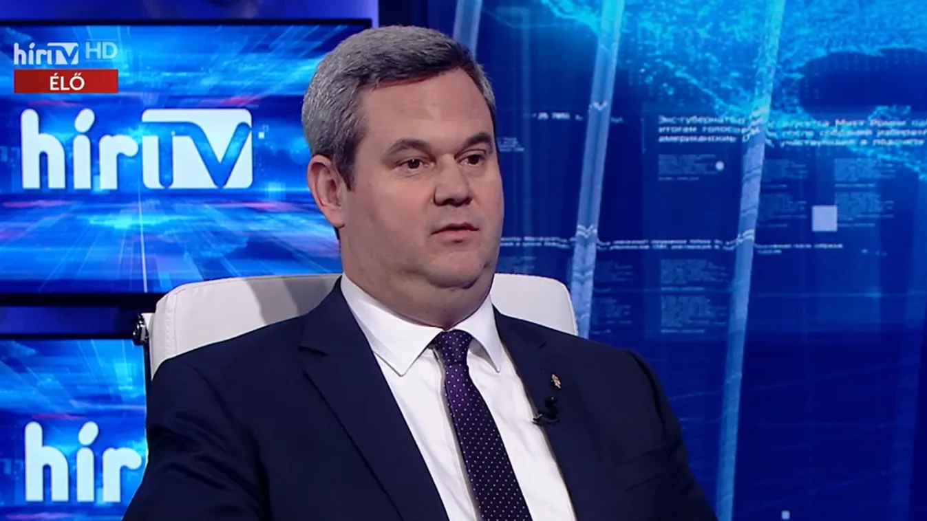 Takács Péter: Ez is mutatja, mennyire elkötelezett a kormány a szakdolgozók bérfejlesztése ügyben + videó