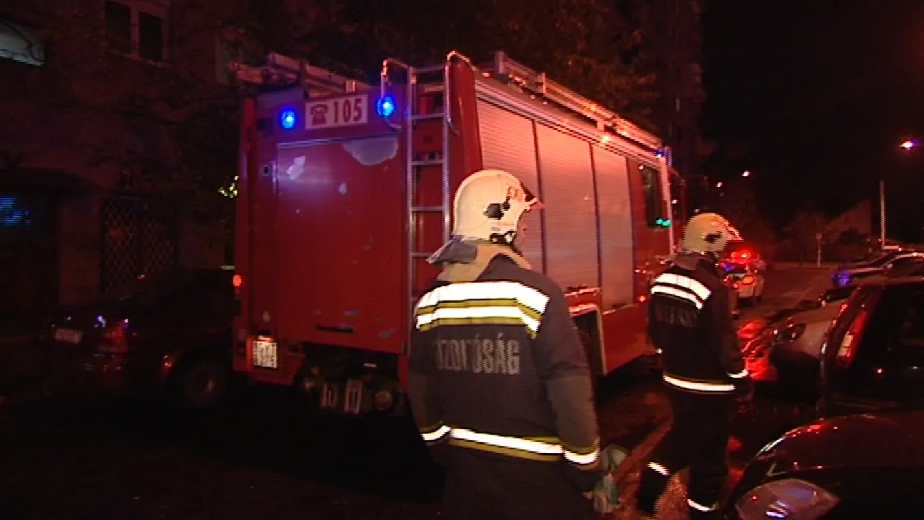 Csepeli panelházhoz riasztották a tűzoltókat