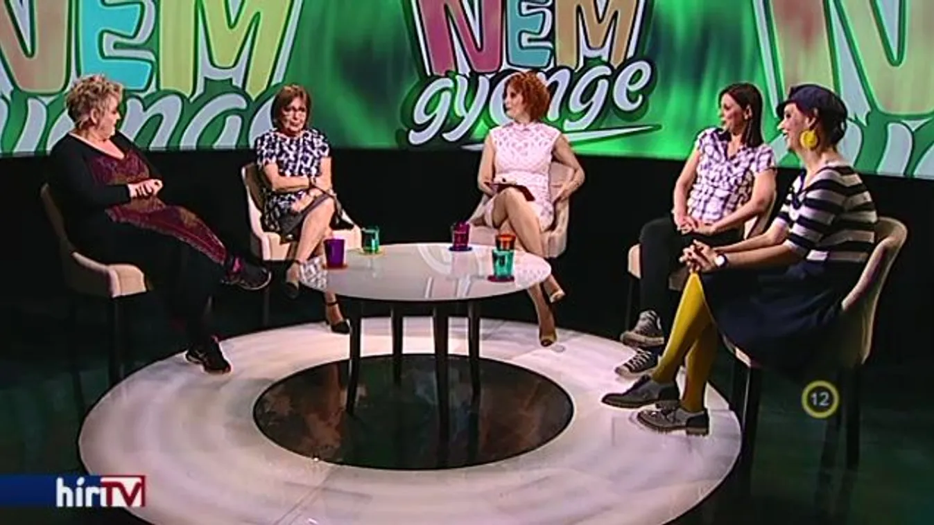 Van-e szükség tűsarkúban járó miniszterre?