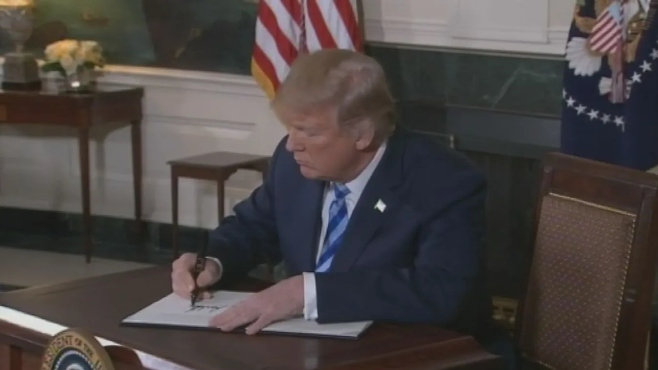 Trump szerint Irán hazudott, az USA kilép az atomegyezményből