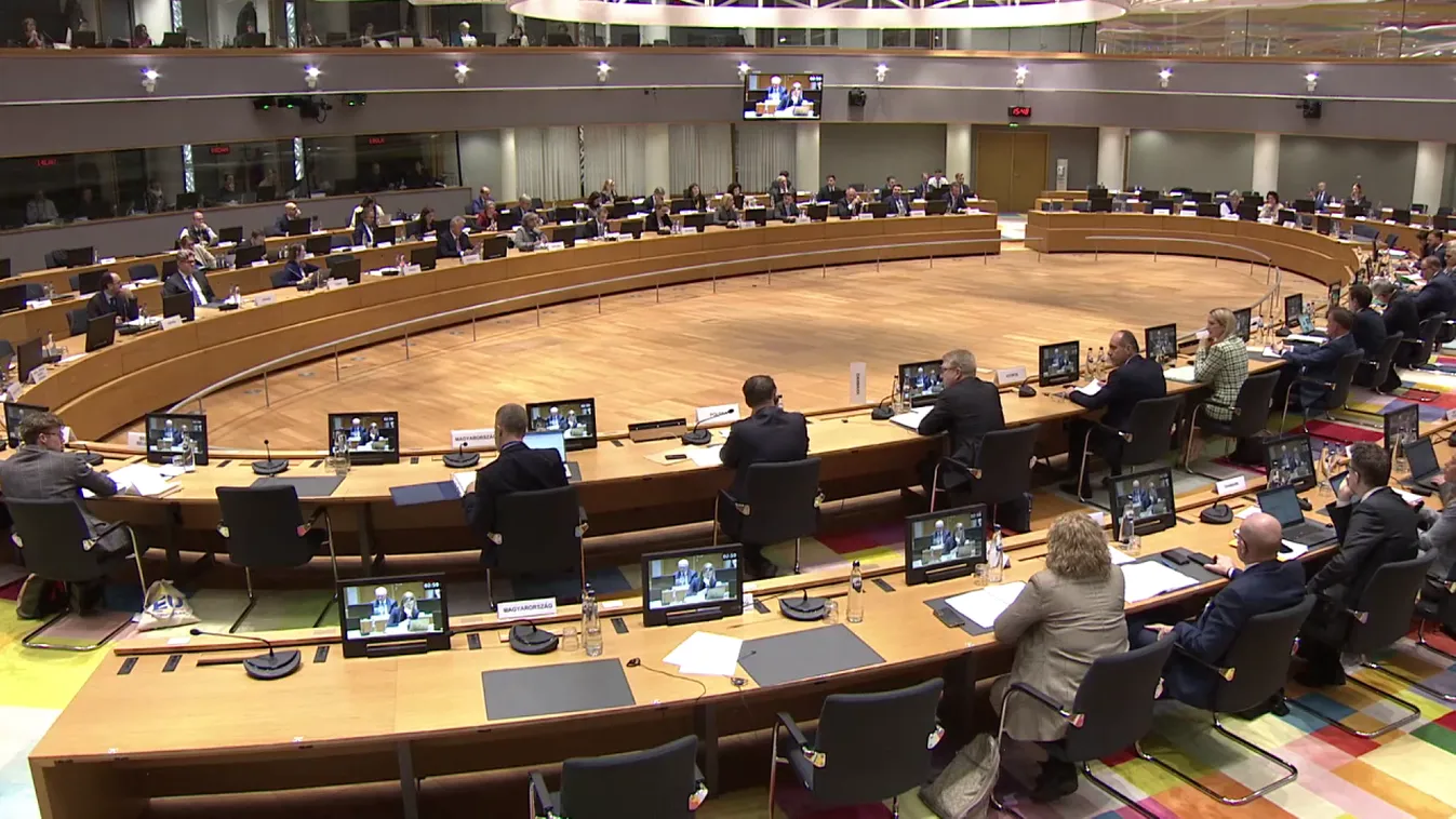 Az Európai Unió is a gyermekvédelem szigorítására készül + videó