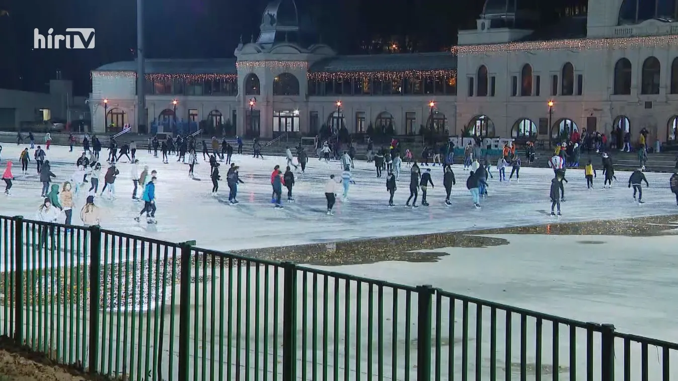 Kezdetét vette az idei korcsolyaszezon