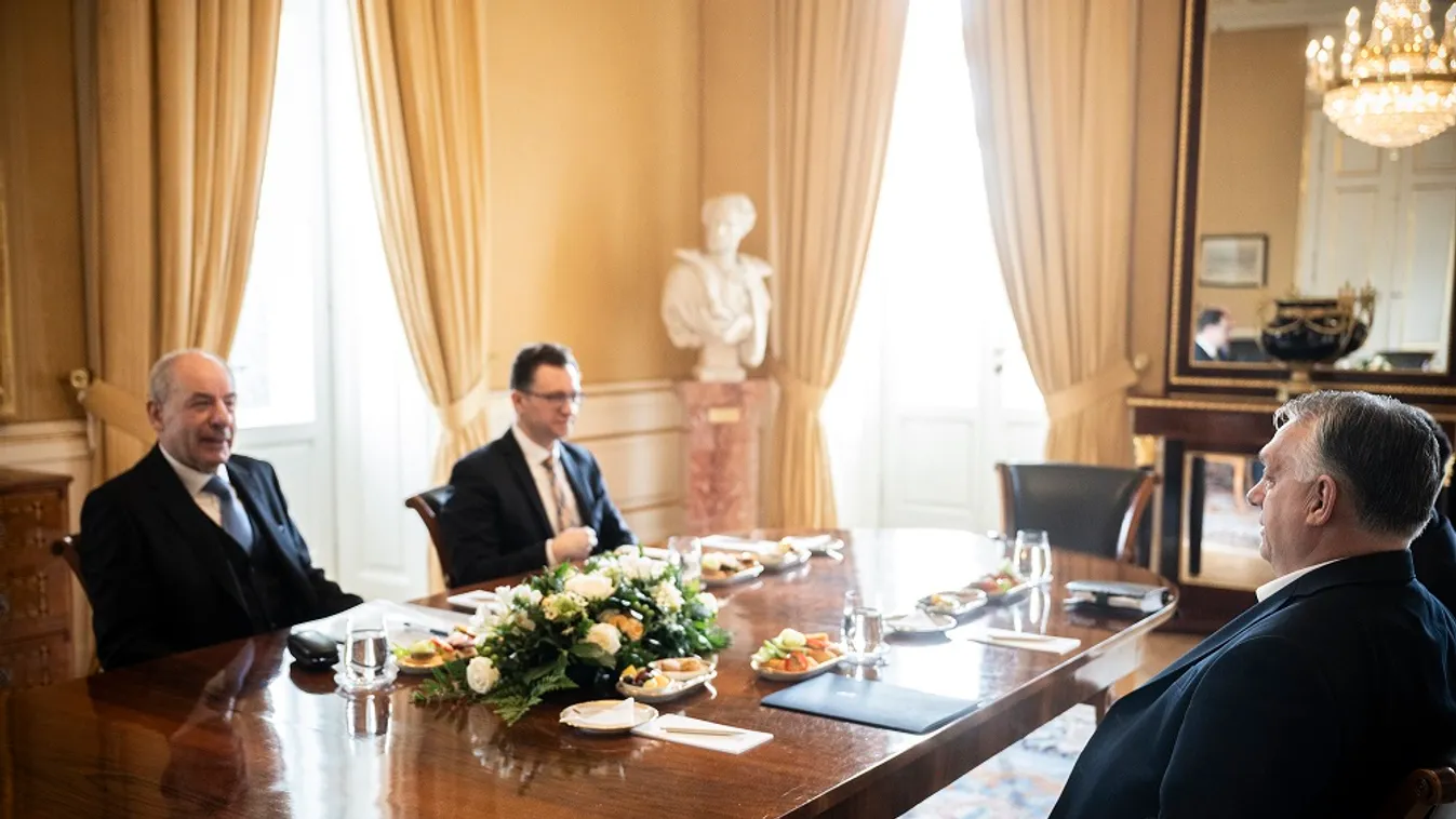 A köztársasági elnökkel egyeztetett Orbán Viktor