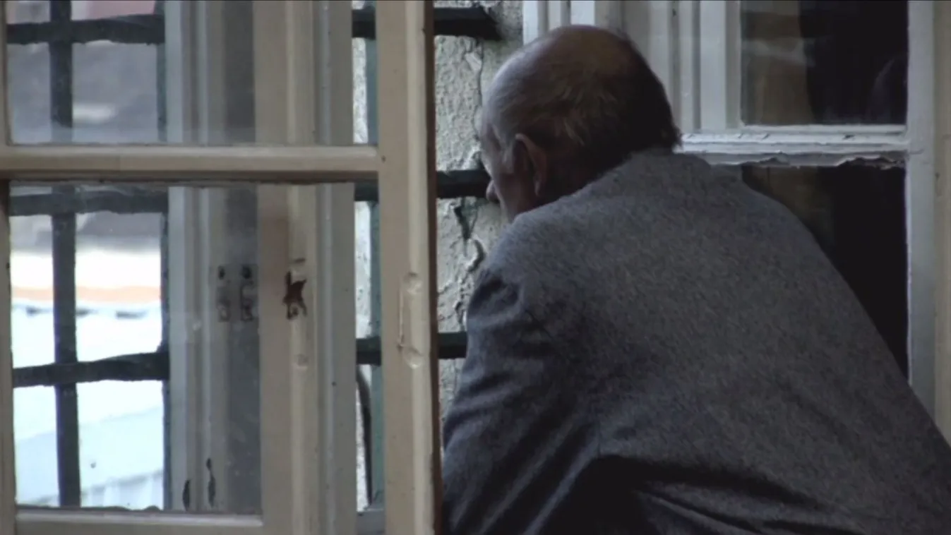 Vasfüggöny – Vetítő