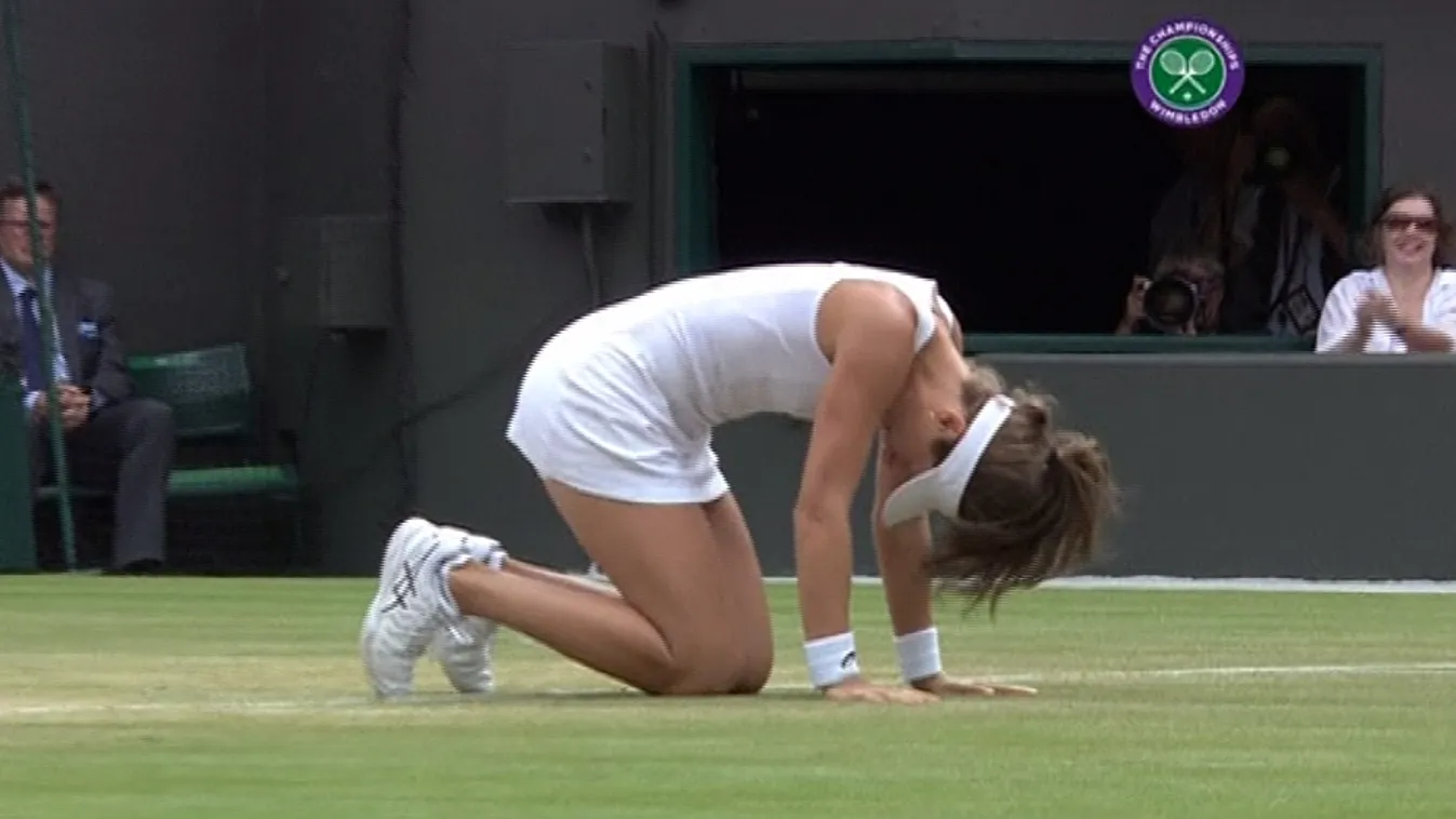 Megtörte a wimbledoni átkot a magyar származású hölgy