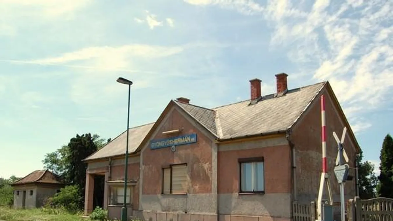 Megérkezés – Panaszkönyv