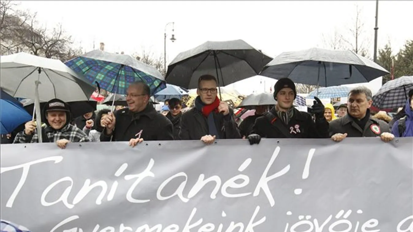 Tanárlázadás – Magyarország élőben