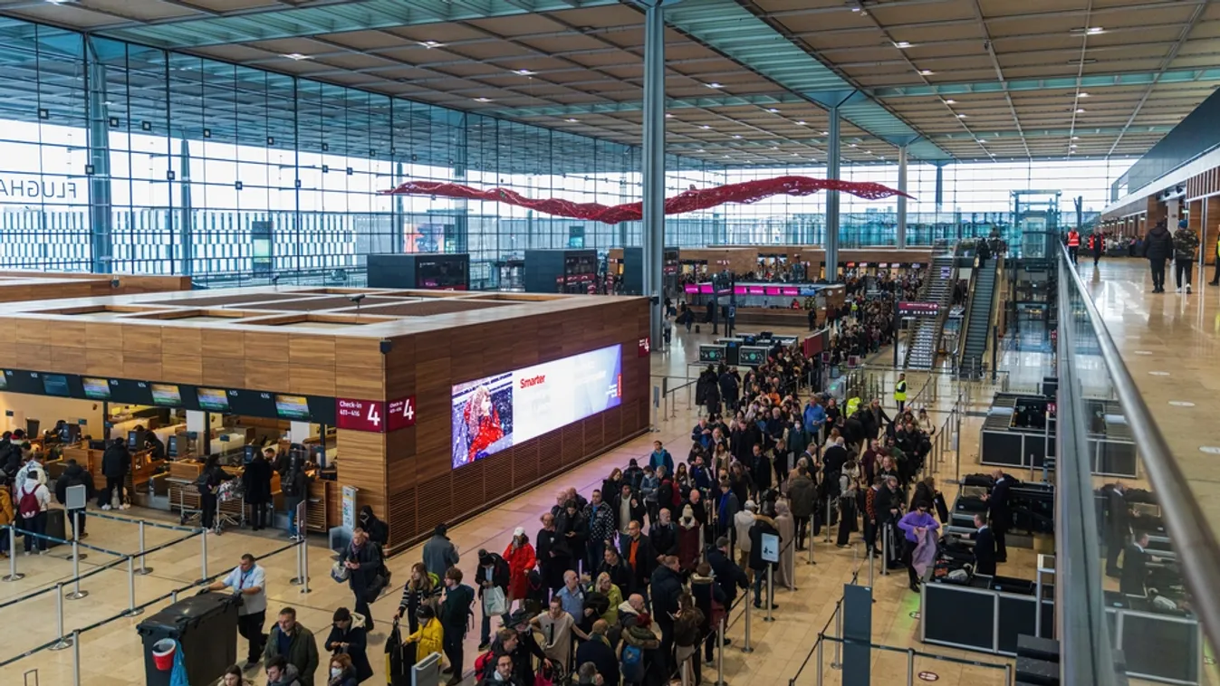 Sztrájk miatt nem indít járatokat hétfőn a berlini repülőtér
