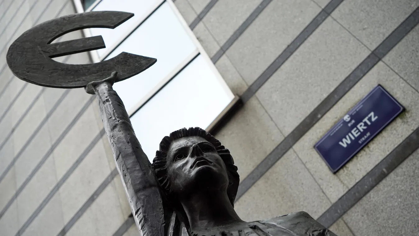 Elismerték Brüsszelben, eurómilliárdoktól esik el a jövőben Magyarország