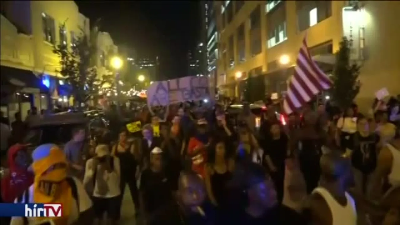 Tüntetők és rohamrendőrök csaptak össze St. Louisban