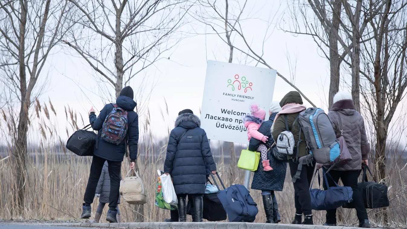 Mintegy 12 ezren érkeztek Ukrajnából pénteken