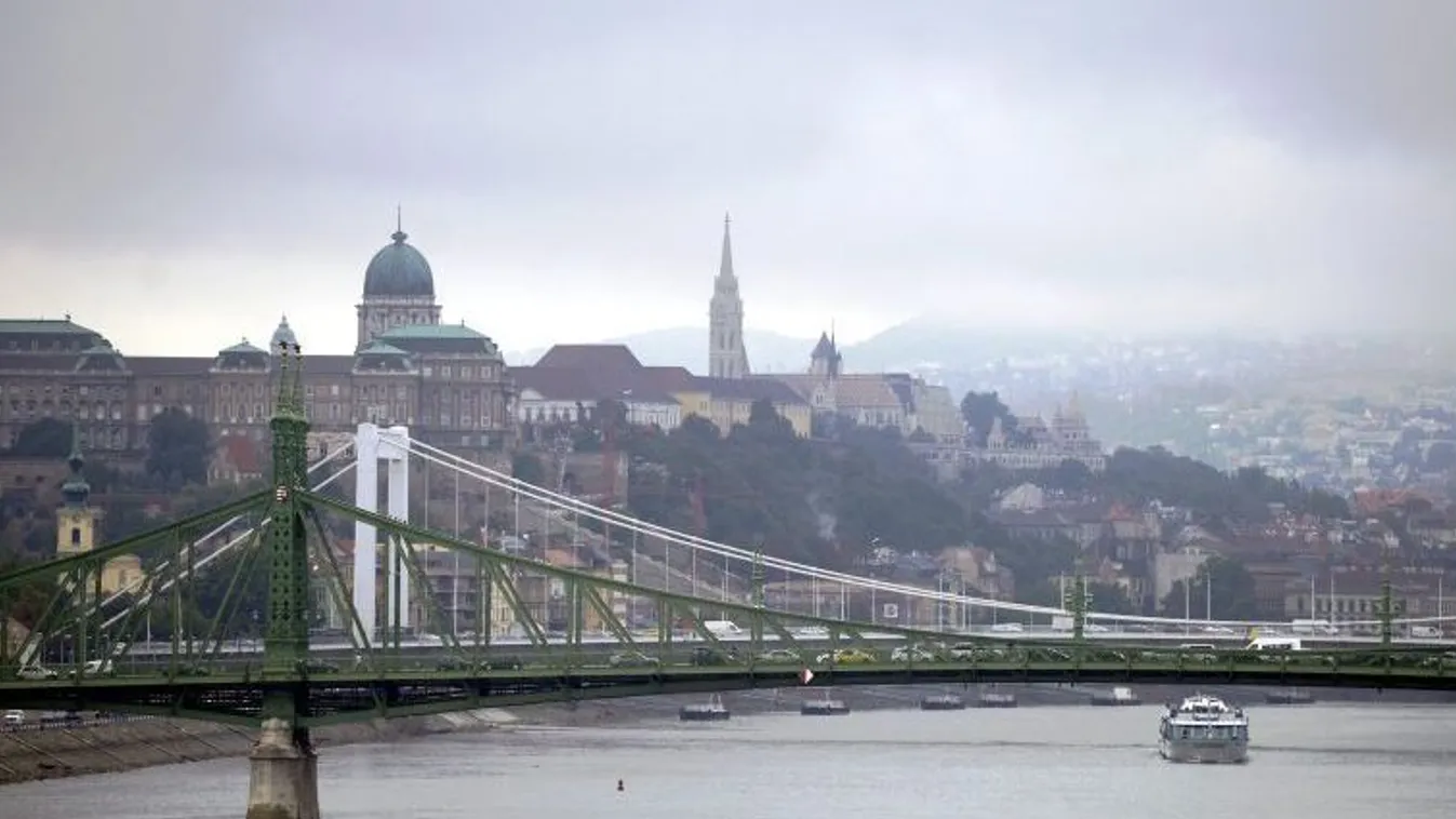 Ne hagyja otthon az esernyőt! – felhőszakadás jöhet