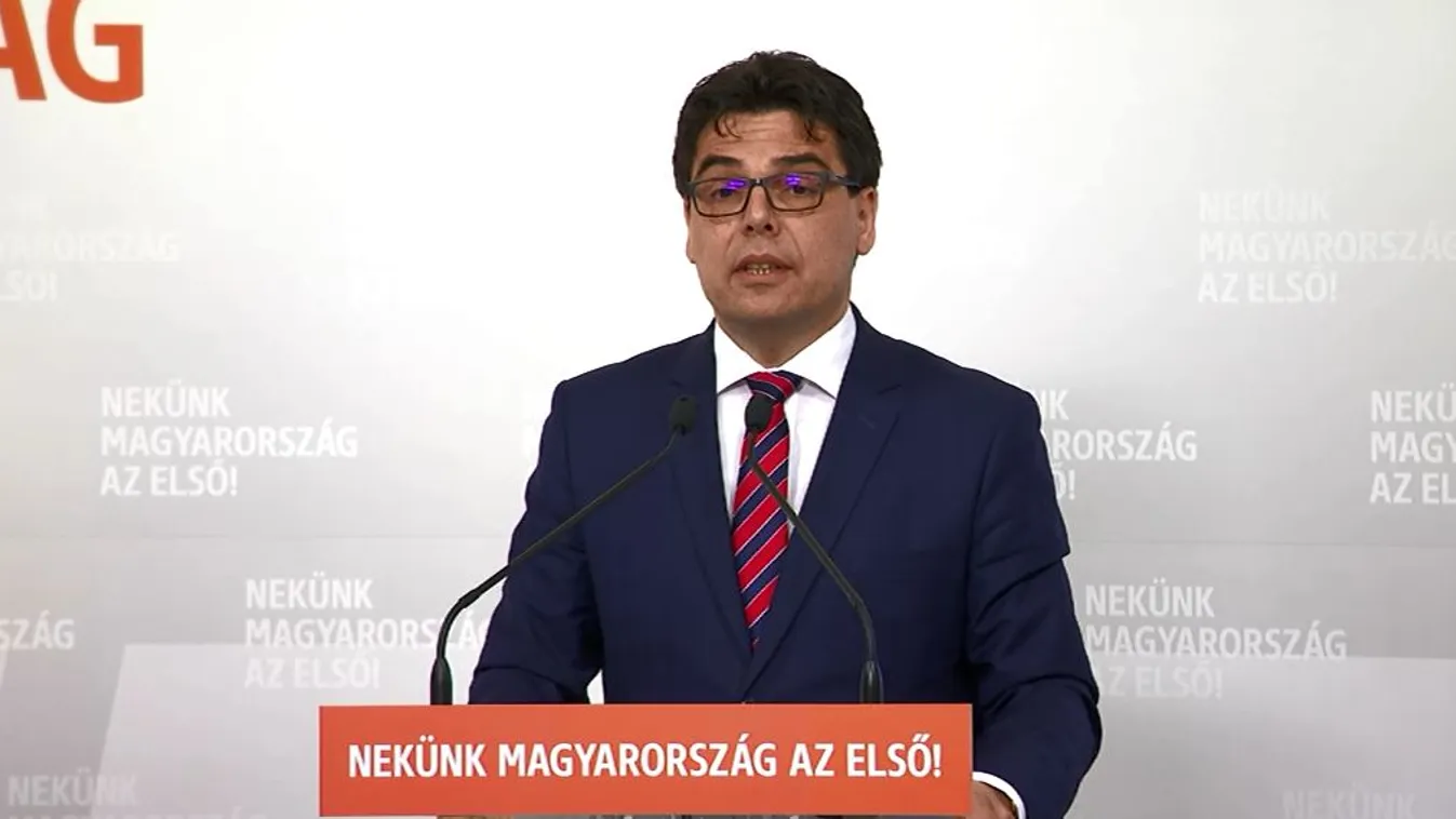 Zsigmond Barna: A DK folyamatosan támadja a családvédelmi akciótervet